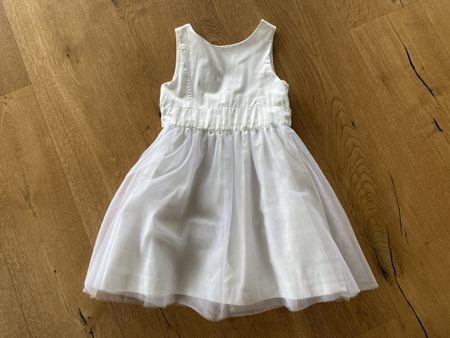 Kleid Mädchen Größe 122