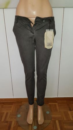 Jeans IMPERIAL Taille/Grosse XS   Neuf /Neu  NP CHF169,--
