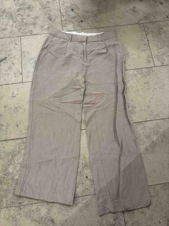 Stoffhose weit geschnitten
