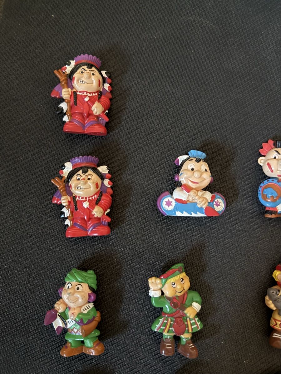 Statuette: 10x Figurines Bauli 1995 – Usato da Uvrier venduto da sauma85 3