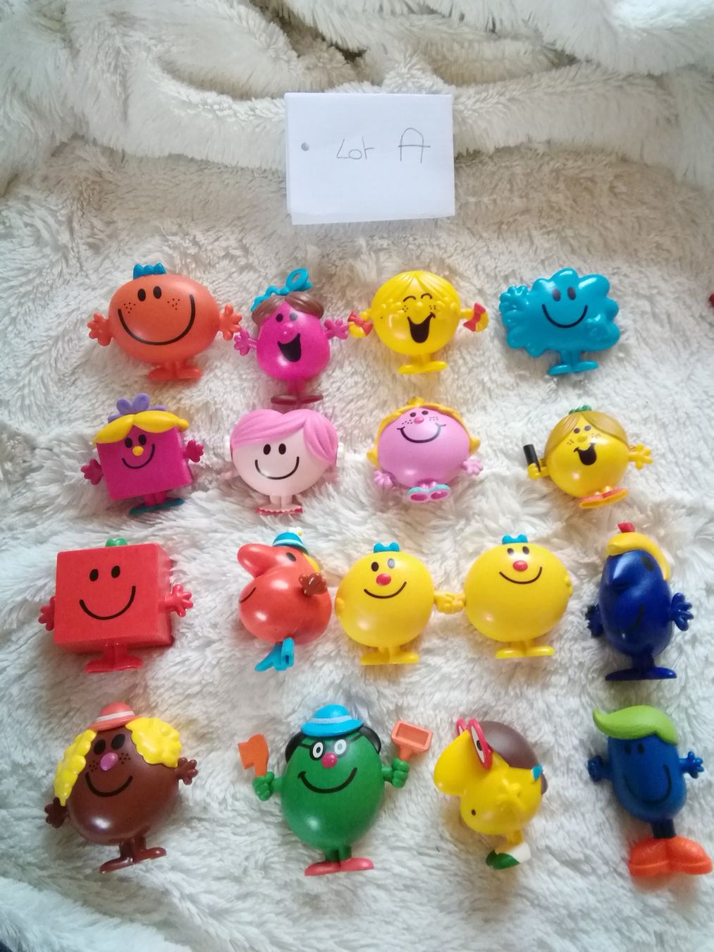 Giocattoli: Differents lot de figurines Mr Mme – Usato da Salvan venduto da cass0nade