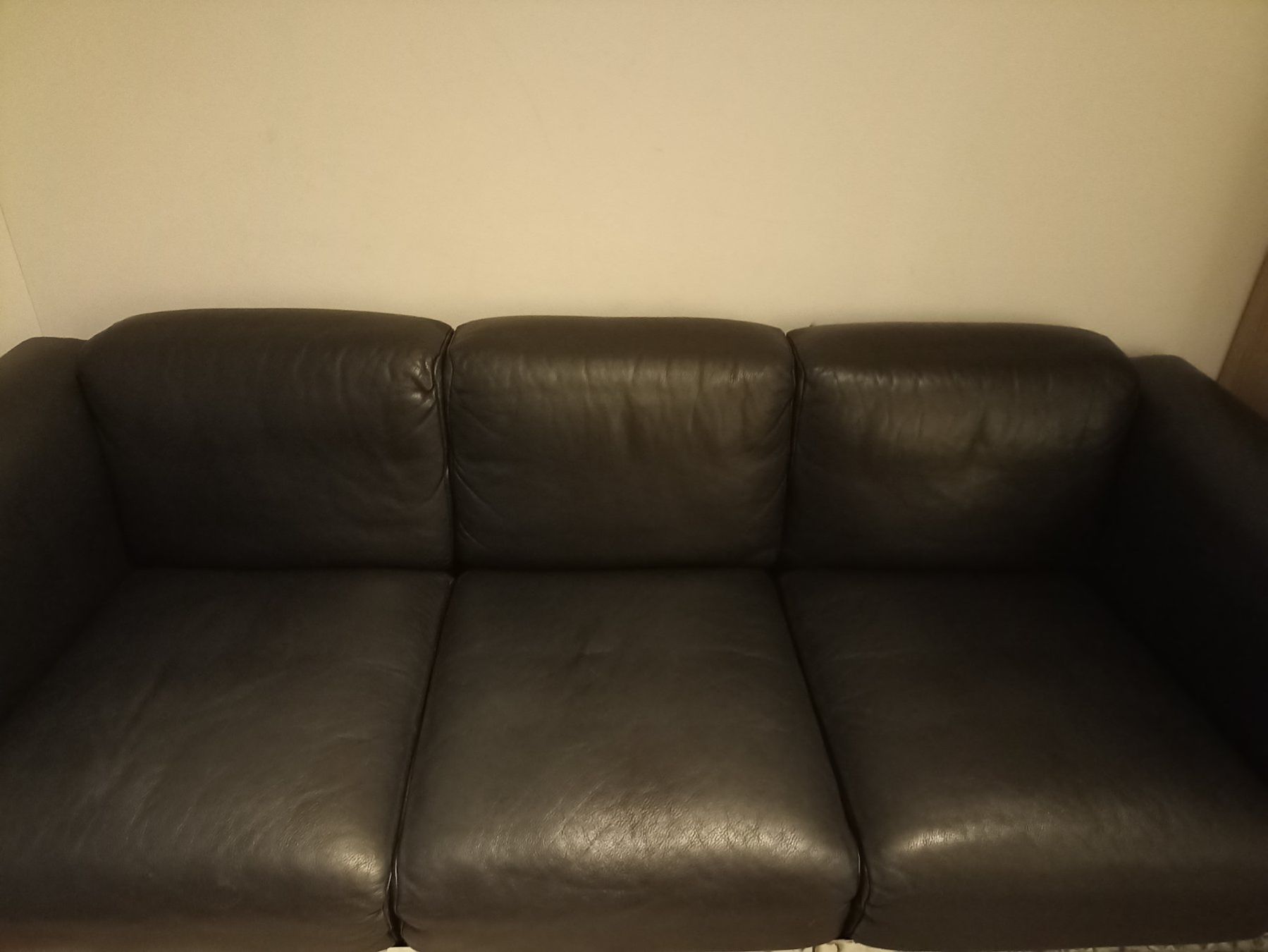 De Sede Poltrone: Zwei Leder De Sede Sofas – Usato da Oberengstringen venduto da Menyar1982 2