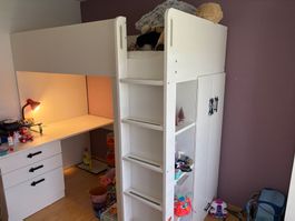 Ikea SMÅSTAD Hochbett mit Schrank, Regal und Schreibtisch
