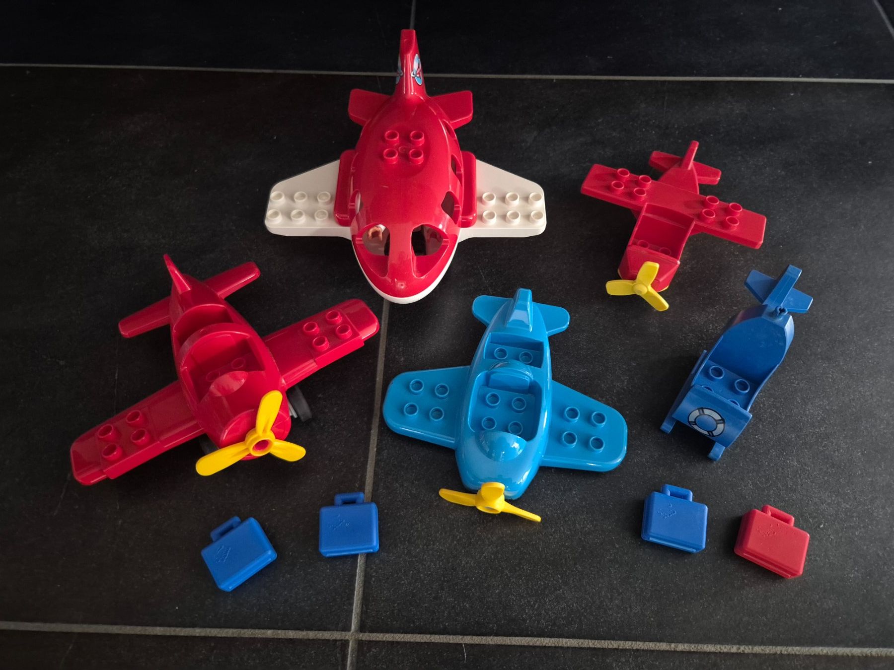 Spielzeuge: Lego Duplo Set Flugzeug (1058) – Gebraucht aus Münchwilen TG von VT-Trader