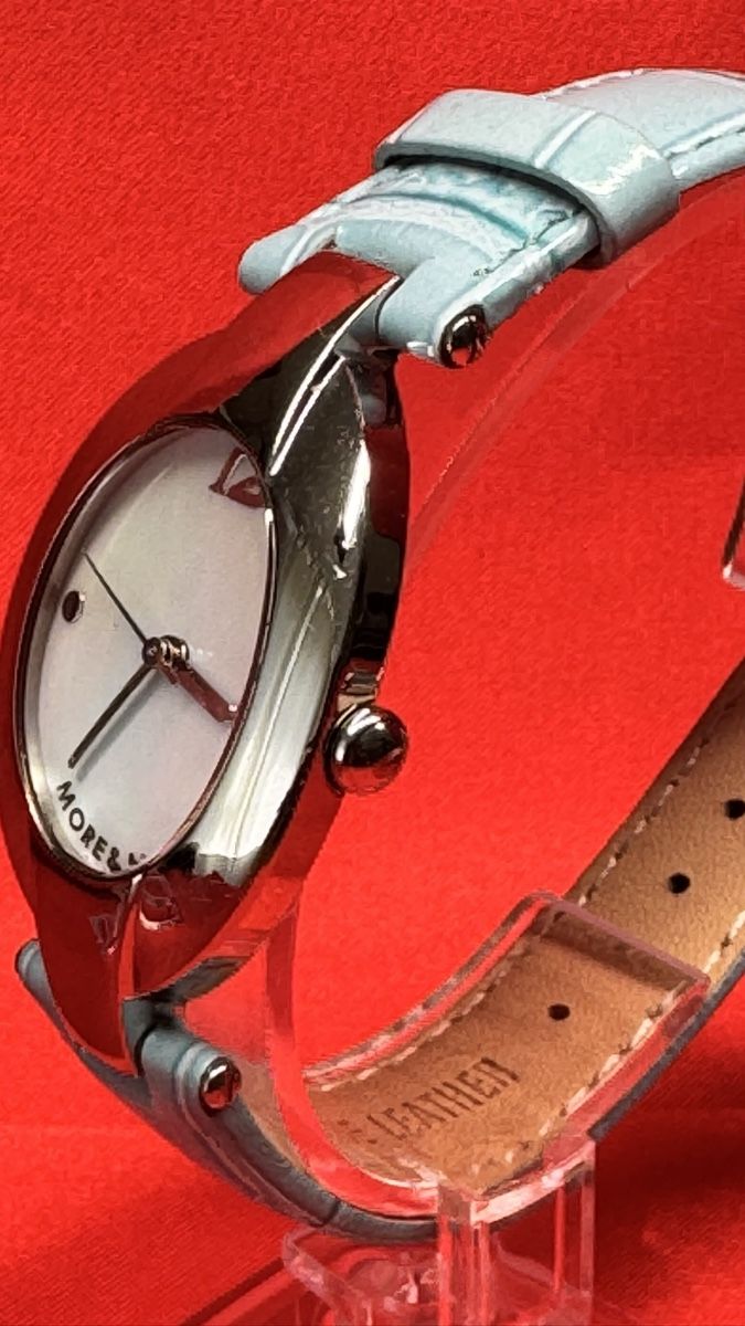 Orologi: MORE & MORE Uhr Damen hellblau Lederarmband oval – Usato da Untersiggenthal venduto da TimeandShine 1