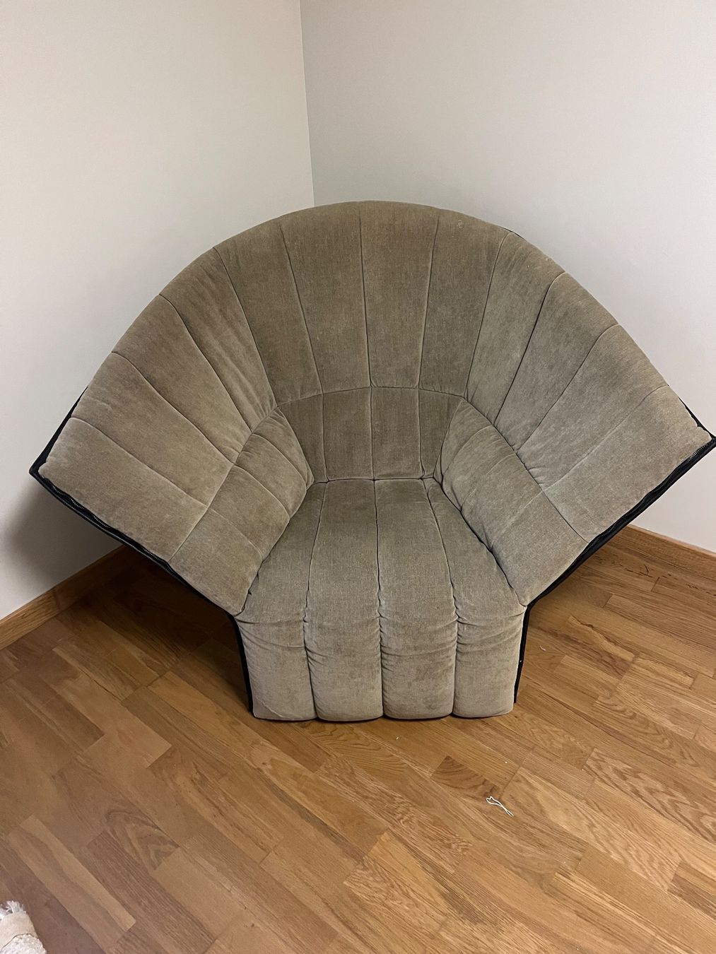 Ligne Roset Poltrone: Fauteuil Moël Ligne Roset – Usato da Genève venduto da est_b97x