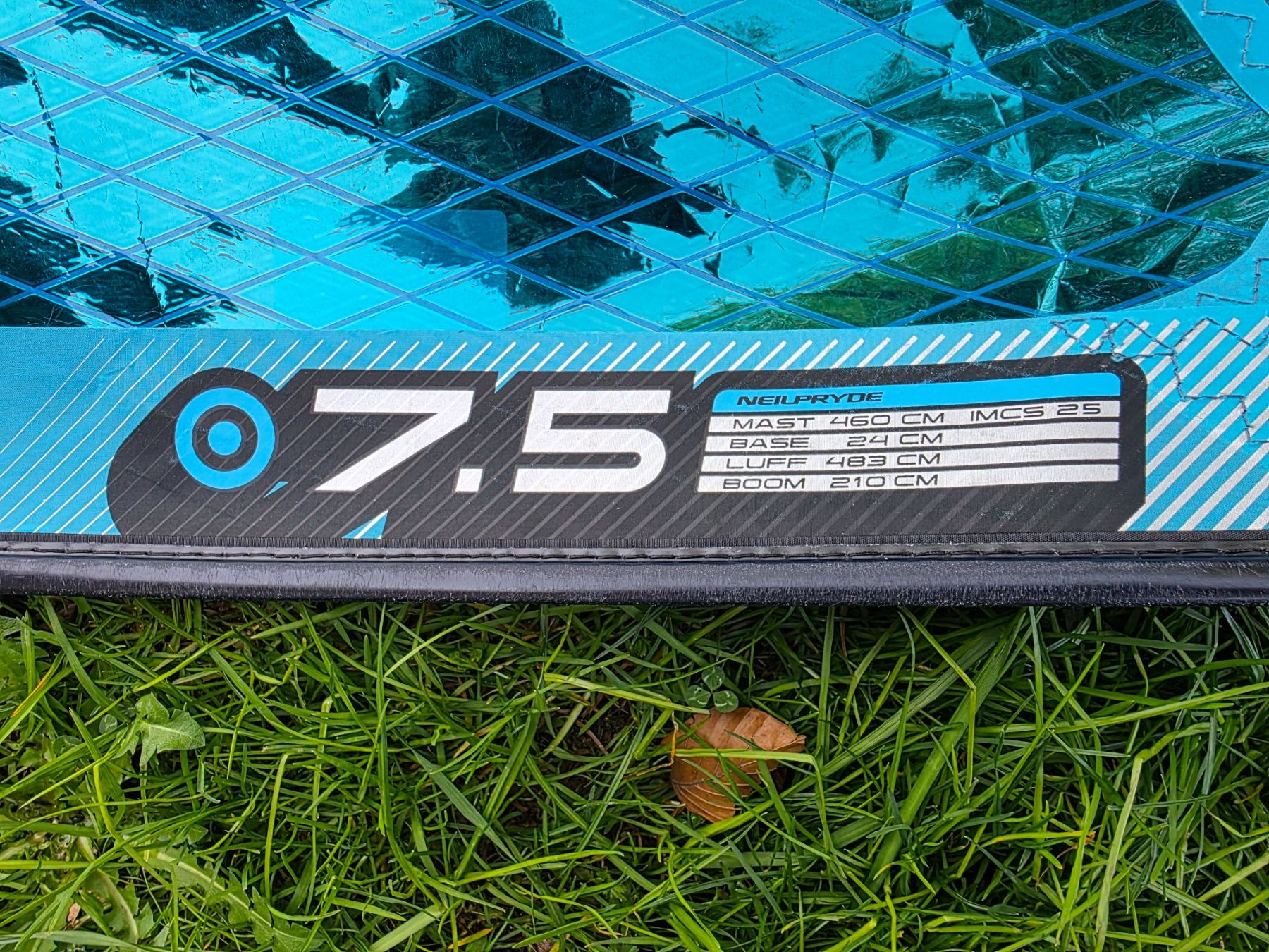 Surf: Windsurfsegel Neil Pryde V8 7,5 – Usato da Buchs SG venduto da swisssurfer007 2