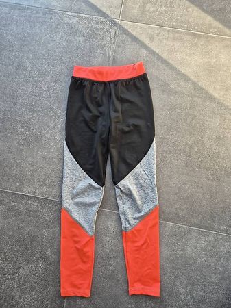 Sporthose 110/116