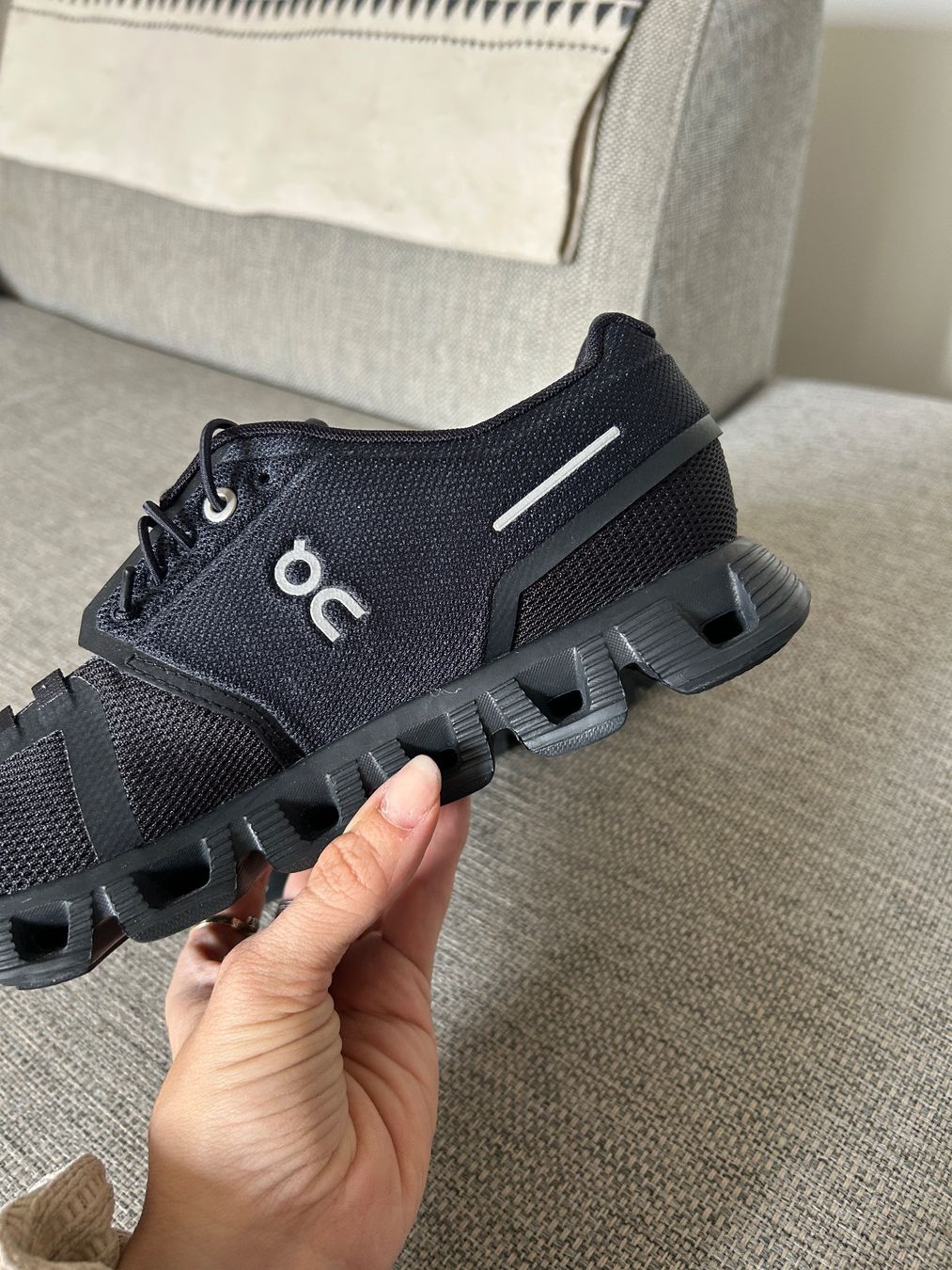 On Damenschuhe: On Cloud 5 Sneaker - Gr. 40.5 – Neu (gemäss Beschreibung) aus Illnau von Monkky 6