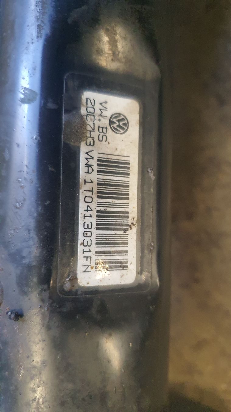 VW Tutti pezzi di ricambio auto: FEDERBEIN LI+RE FR.120 – Usato da Wil SG venduto da RR.25 1