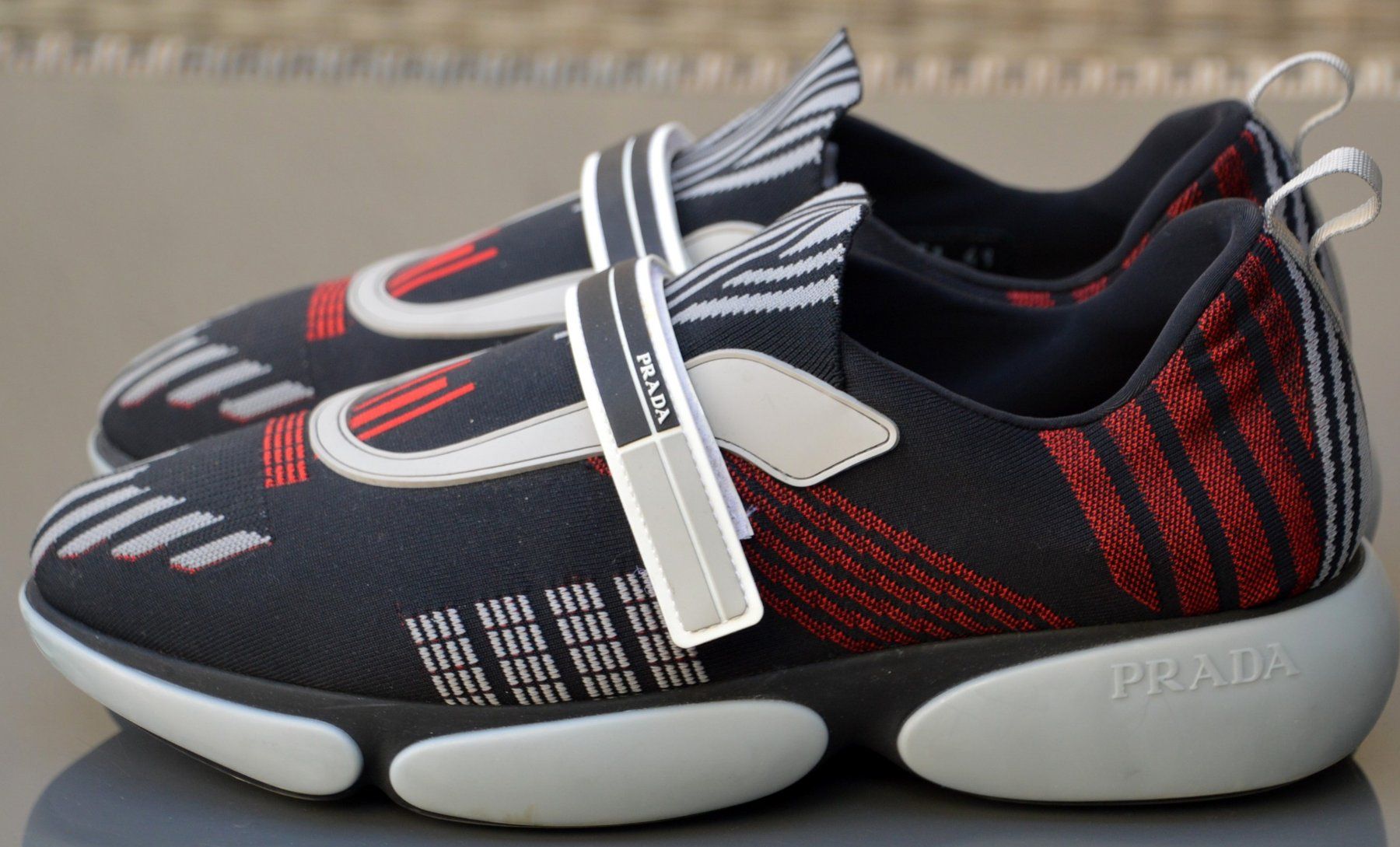 Prada Scarpe da donna: Sneakers Prada .41 – Usato da Collonges venduto da Auganien 5