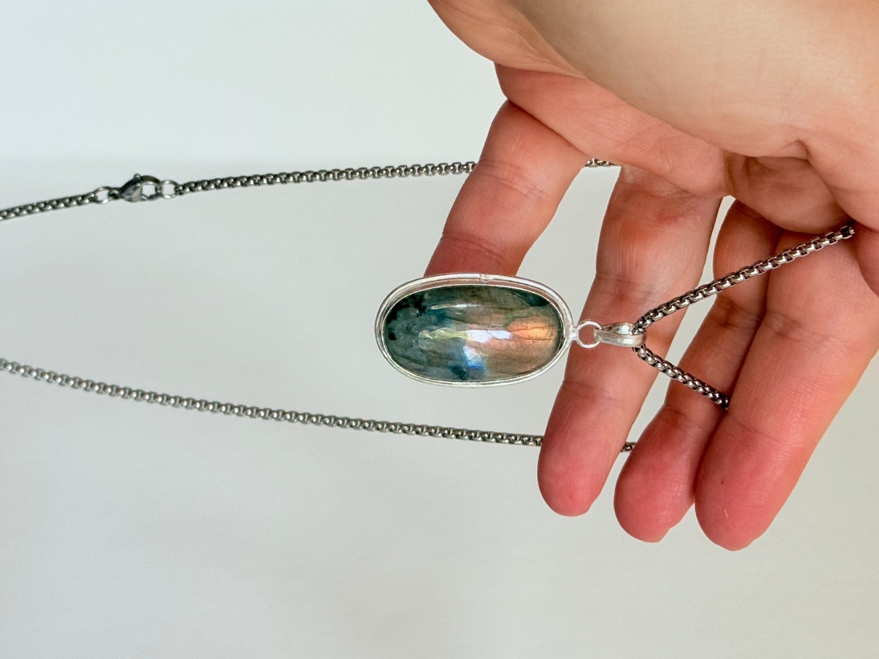 Catenine: Collier labradorite, élégant et tendance ✨ – Nuovo e nell'imballaggio originale da Genève venduto da AWWA 7