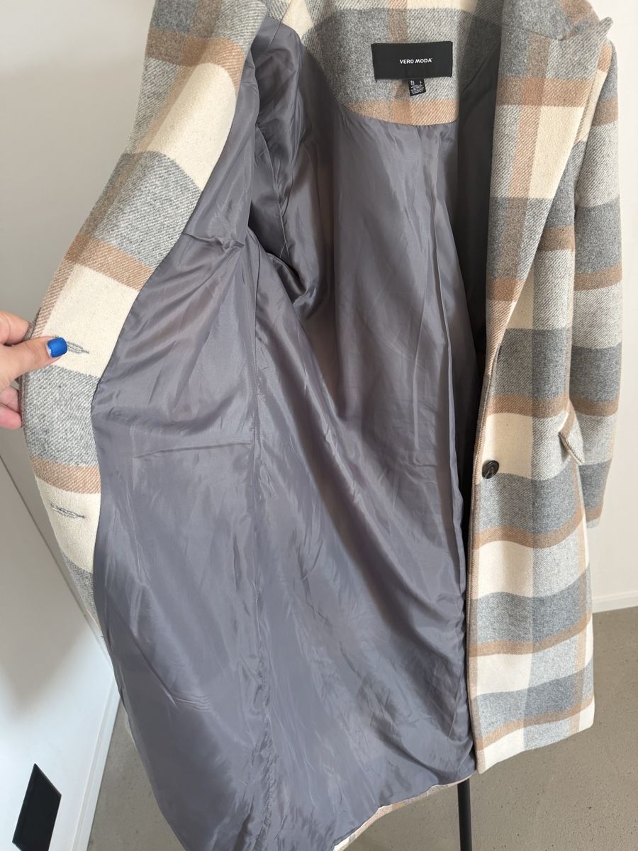 Vero Moda Cappotti: Mantel Vero Moda – Usato da Wollerau venduto da shoppingqueen18 4