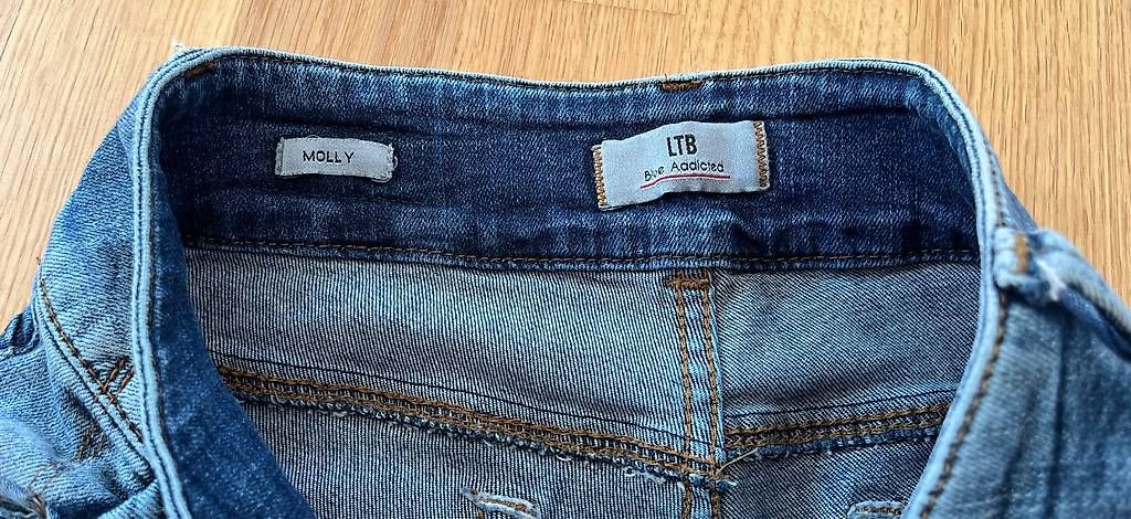 Jeans: Jeans LTB "Molly", Grösse W25/L30 – Gebraucht aus Luzern von tflorin 2