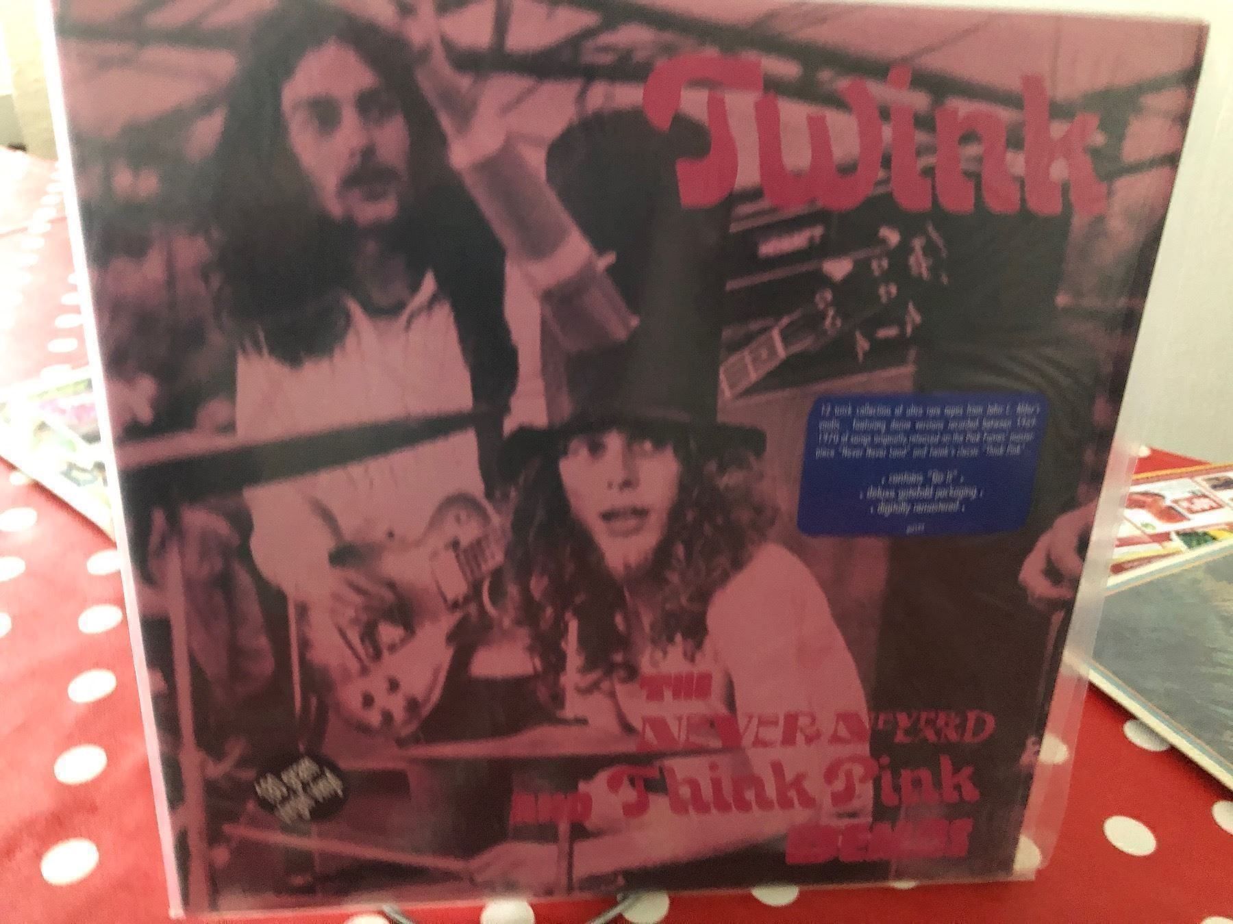 Vinyles: Twink / Never neverland / Pink Fairies – Neuf (Voir description) à Zürich par manuunited