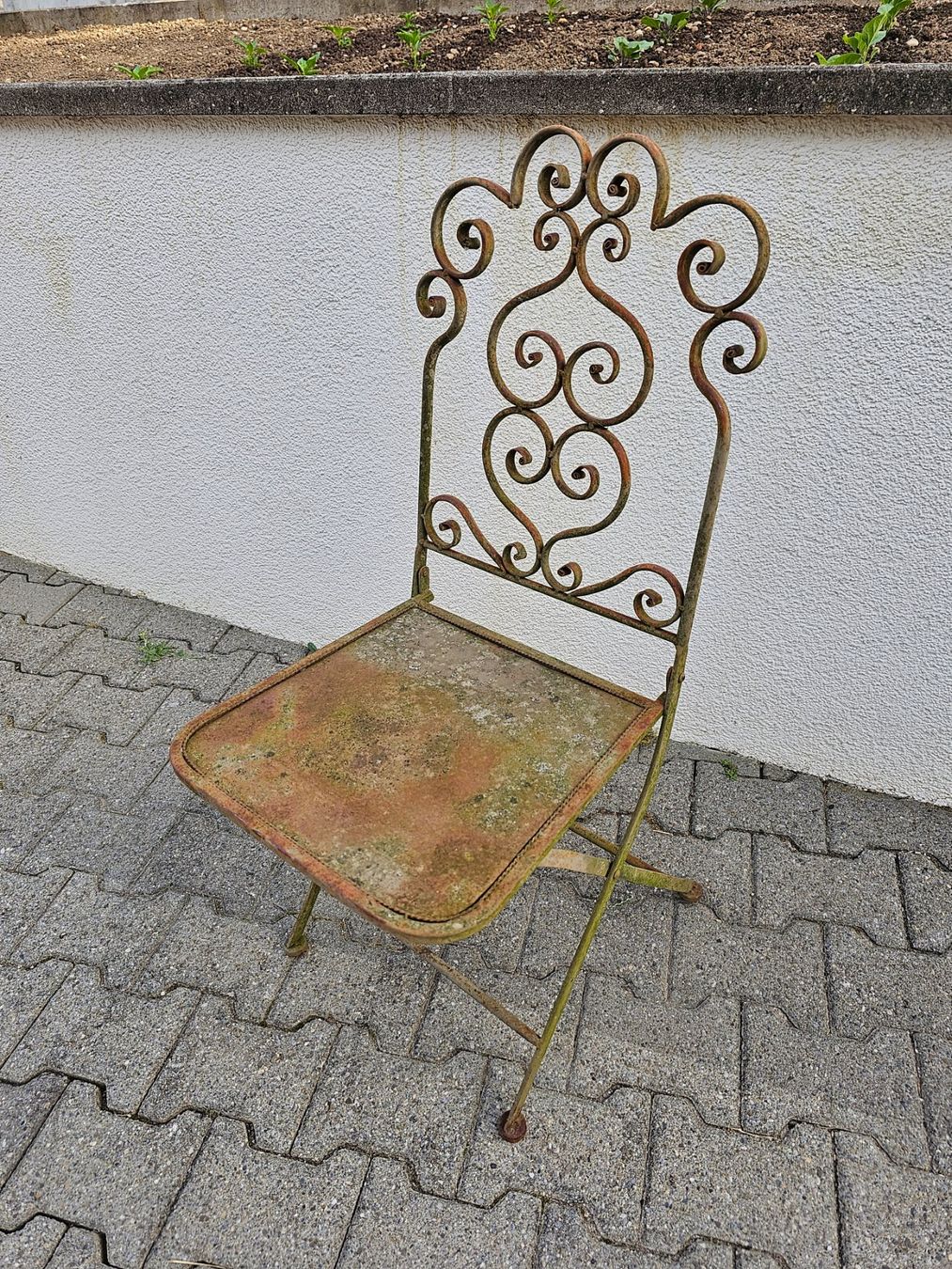 Set di tavolo e panche: Gartentisch und Stuhl Schabby chic – Usato da Villnachern venduto da hasta08 1
