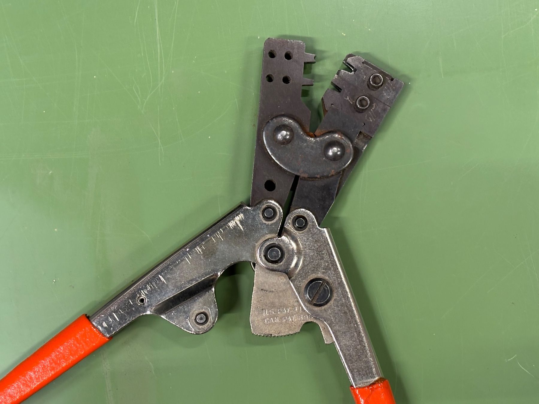 Alle Werkzeuge: Molex HTR L115 Crimpzange, Kabelschuhzange – Gebraucht aus Winterthur von ReUse_Baumarkt 5