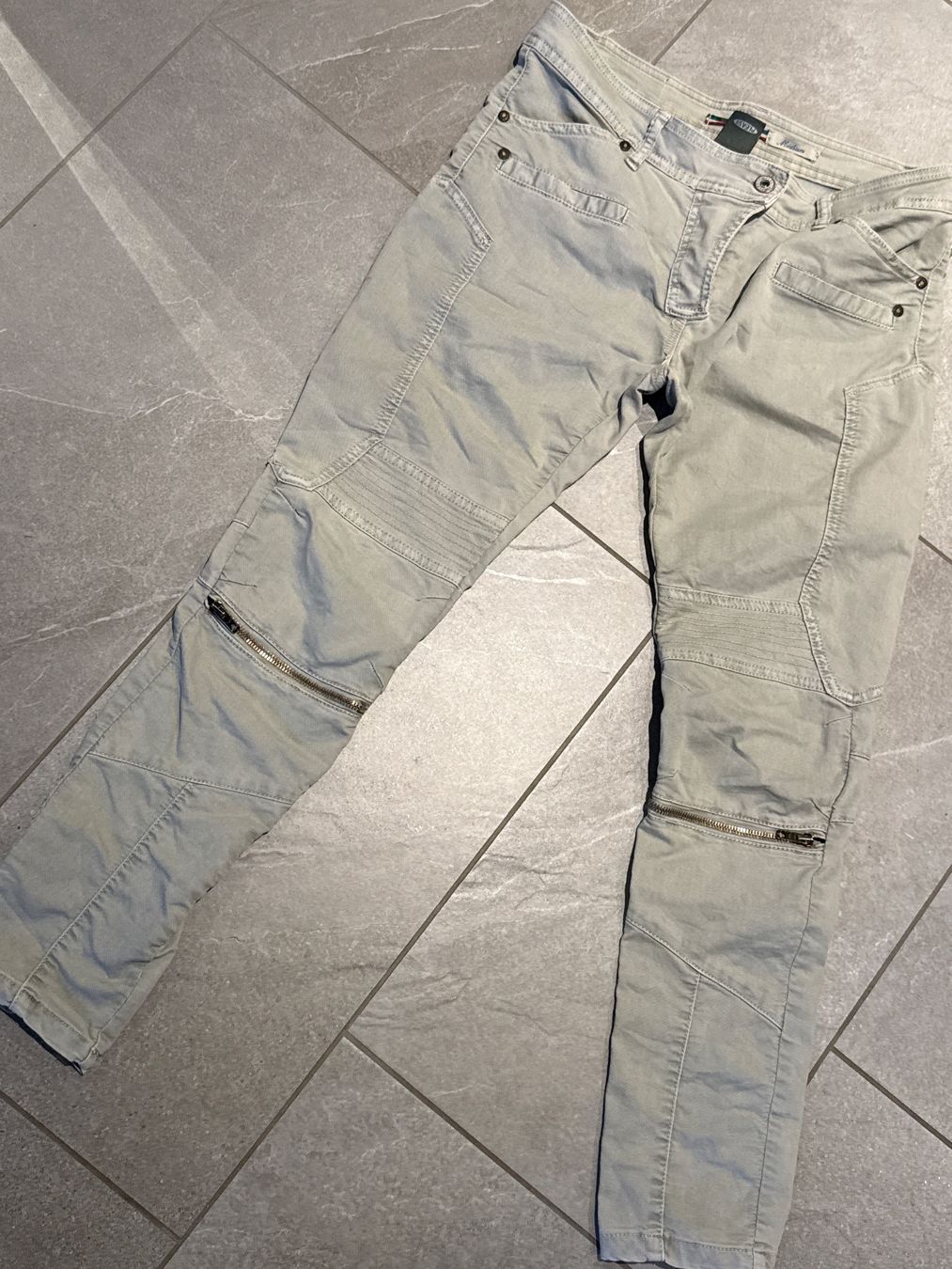 Please Jeans Pantaloni: Marken Damenhose PLEASE, M, – Usato da Amriswil venduto da used2use 2