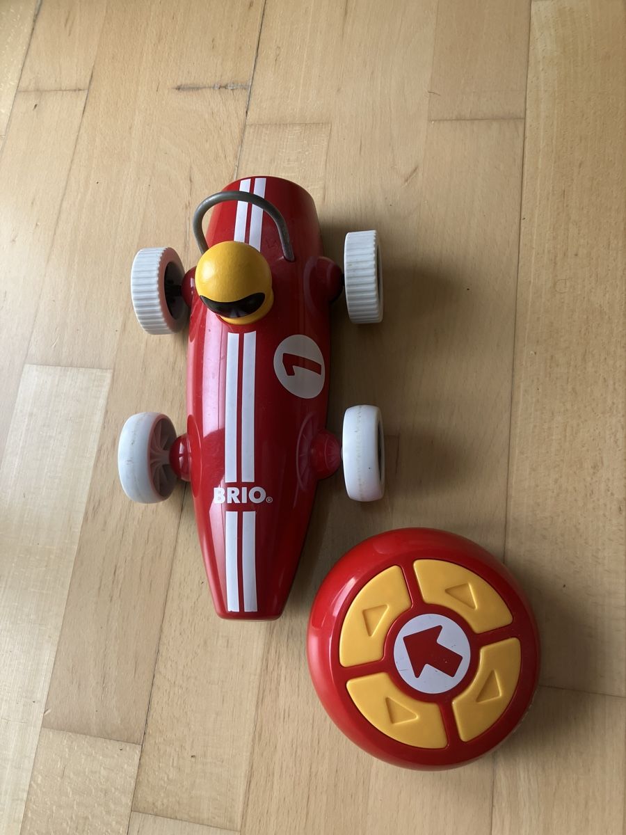 Brio Giocattoli: Ferngesteuertes Auto  – Usato da Winterthur venduto da Sir_raina 1