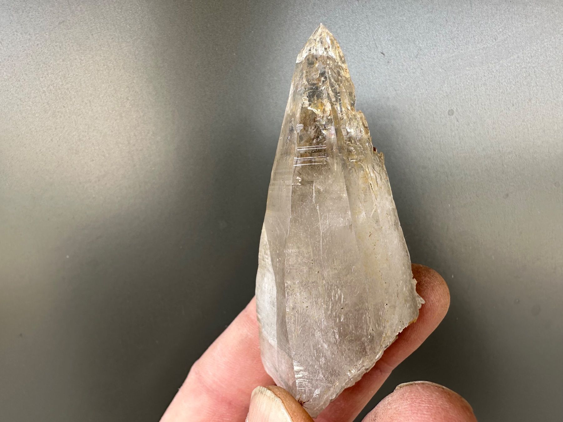 Minerali & Pietre curative: Quarz Val Bedretto – Usato da Oberuzwil venduto da Crystall0 1
