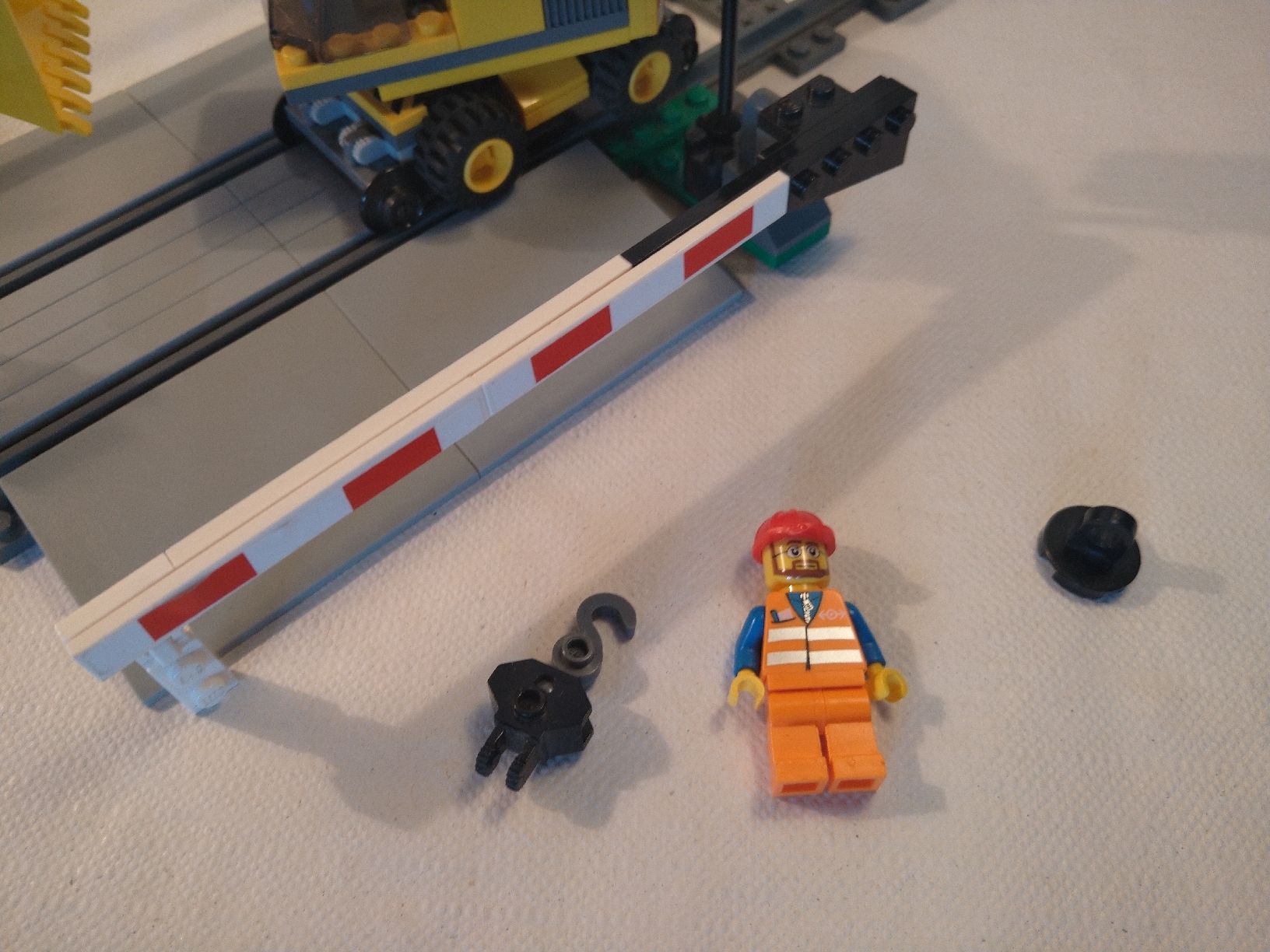 Lego Jeux de construction: Lego - 75326 - Passage a niveau – D'occasion à Les Brenets par LEGOFOREVER 2