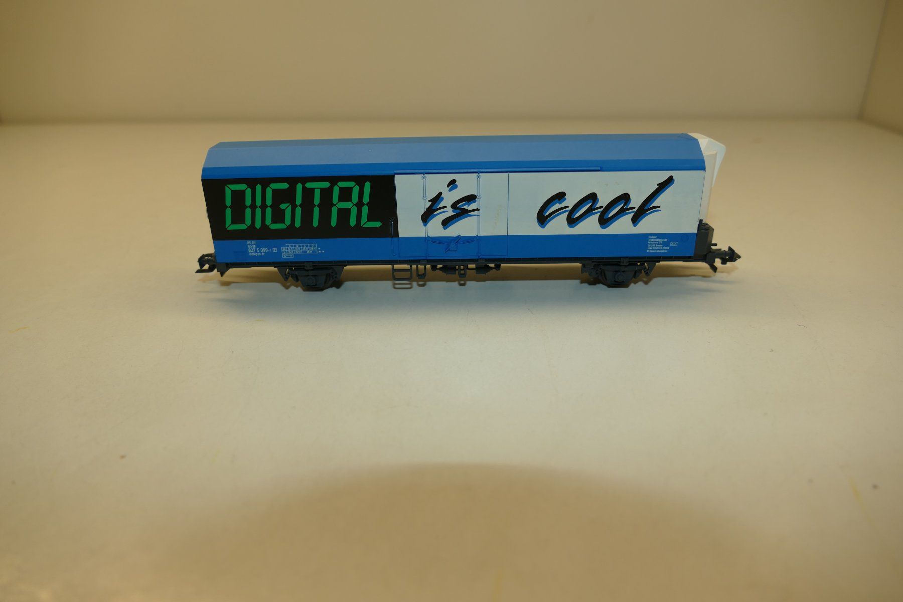Roco Modelleisenbahnen: Roco H0: DB Kühlwagen Digital is cool – Neu (gemäss Beschreibung) aus Niederhasli von rail-duerst 2