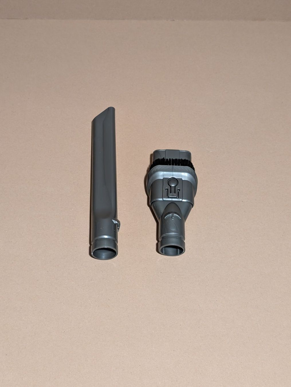 Dyson Staubsauger & Zubehör: Lots de deux brosse pour la serie Dyson DC – Neu (gemäss Beschreibung) aus Portalban von Deuxieme-vie 3