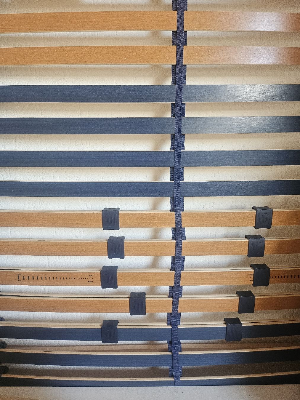Lattenroste: sommier 90x200 – Gebraucht aus Miécourt von Clochette23 1