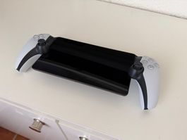 Sony Playstation Portal Remote-Player + passende Tasche