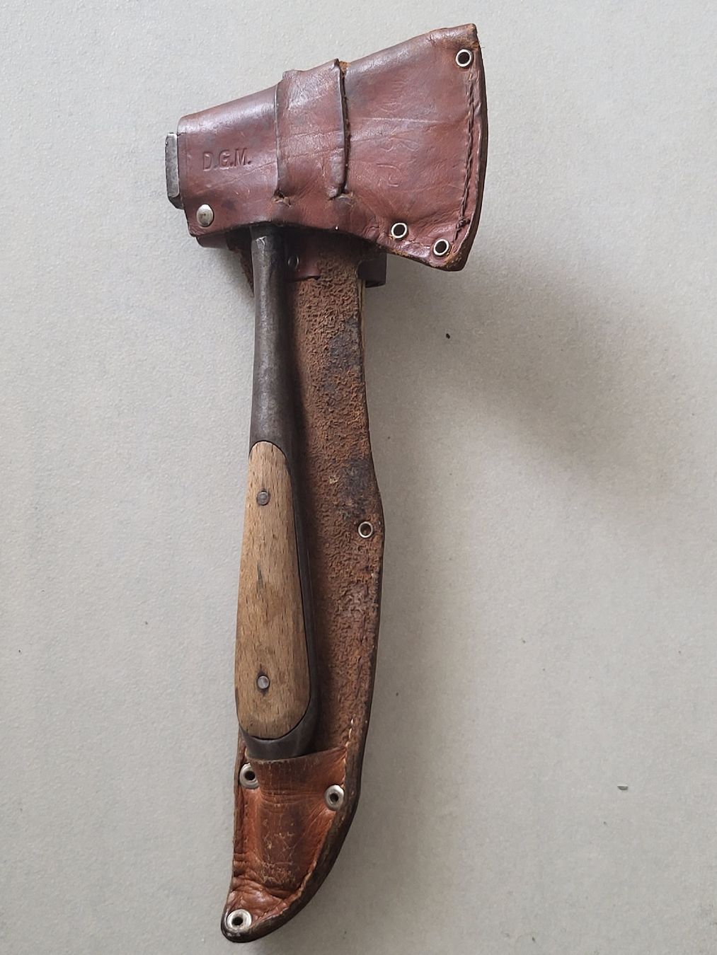 Zubehör: Jagdmesser mit Beil, Vintage – Gebraucht aus nunningen von mic_88k2 1