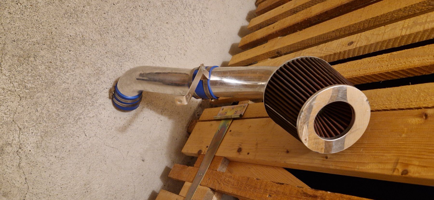 Ventilation: Sportluftfilter mit Ladeluftkühler Rohrsystem gebraucht – D'occasion à Rapperswil SG par seepollo 3