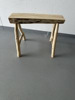 Rustikales Bänkli / Hocker aus Holz - Natur pur!