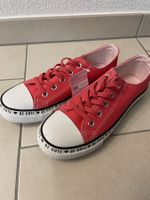Sneaker neu 34
