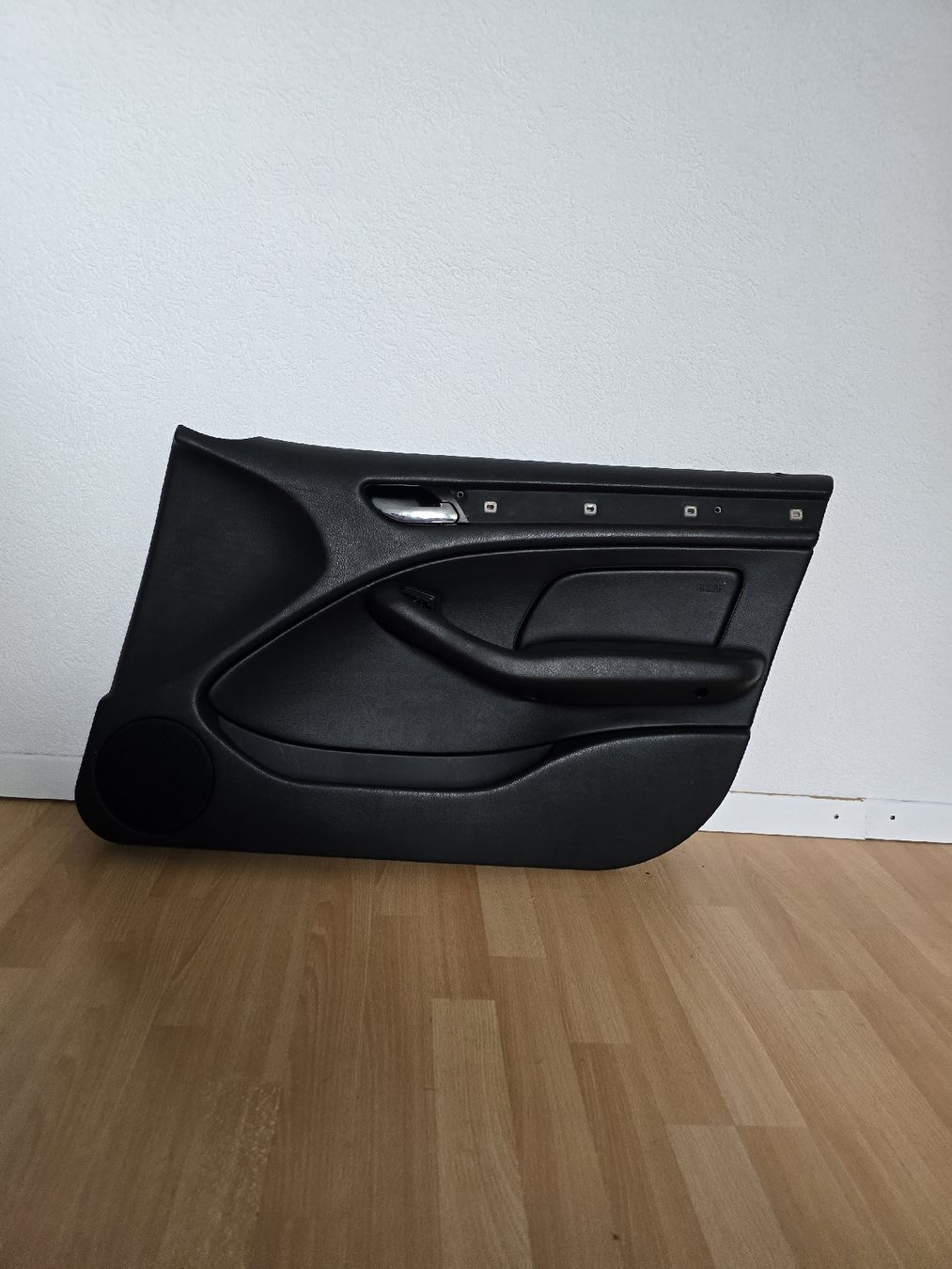 BMW Tutti pezzi di ricambio auto: Intérieur complet bmw e46 M sport touring – Usato da Froideville venduto da tra_n6rb 4