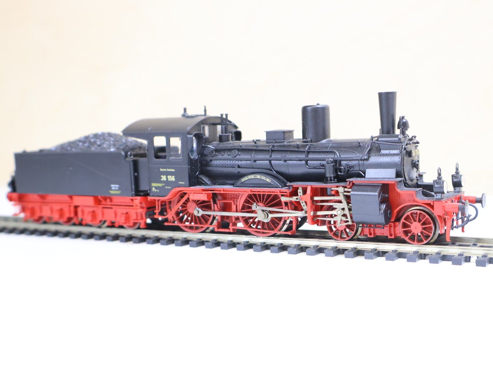 Roco Modellini di ferrovie: ROCO DR Dampflok BR 36 - DC Digital H0 63300 – Usato da Winterthur venduto da Monstera
