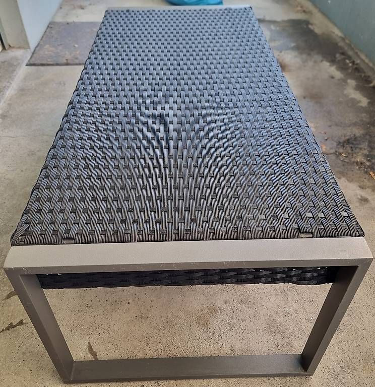 Set di tavolo e panche: Balkon Möbel GRATIS zum Abholen – Usato da Emmen venduto da JokeySchlumpf 2