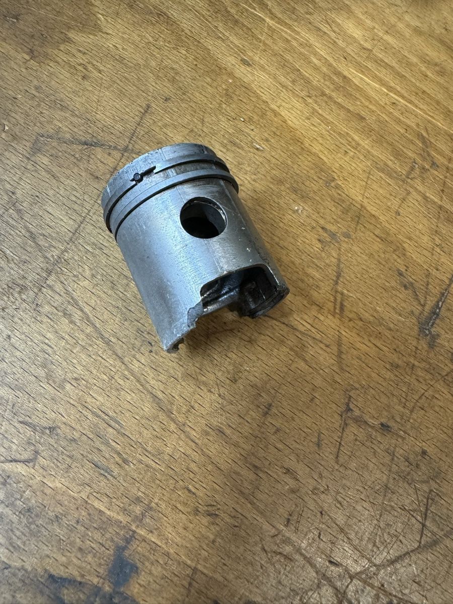 Pièces pour mobylette: Mofa Kolben – Défectueux à Dübendorf par Sachs621 2