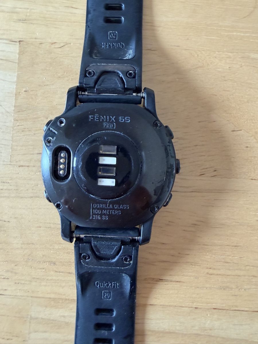 Garmin Smartwatch: Garmin Fenix 6s Pro – Usato da Russikon venduto da Valimar_151 1