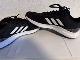 Adidas Laufschuhe schwarz weiss Grösse 42 guter Zustand