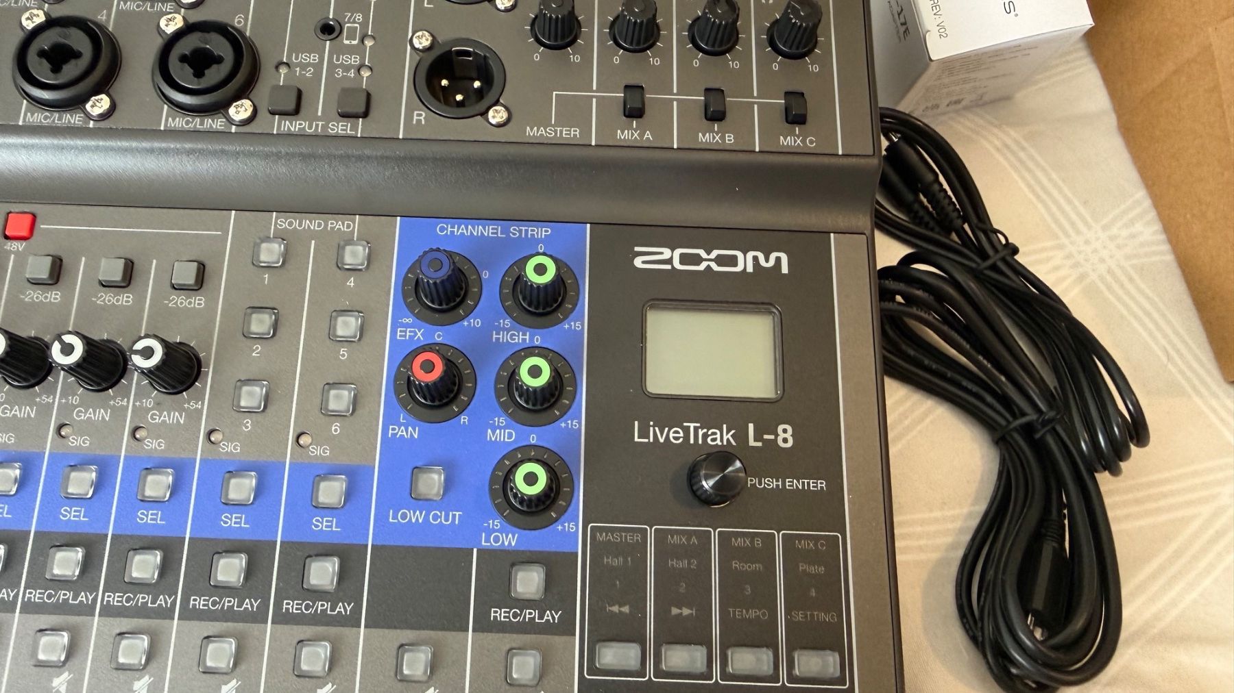 Zoom Mischpulte: Zoom LiveTrak L-8 – Gebraucht aus Zürich von guille.arg 2