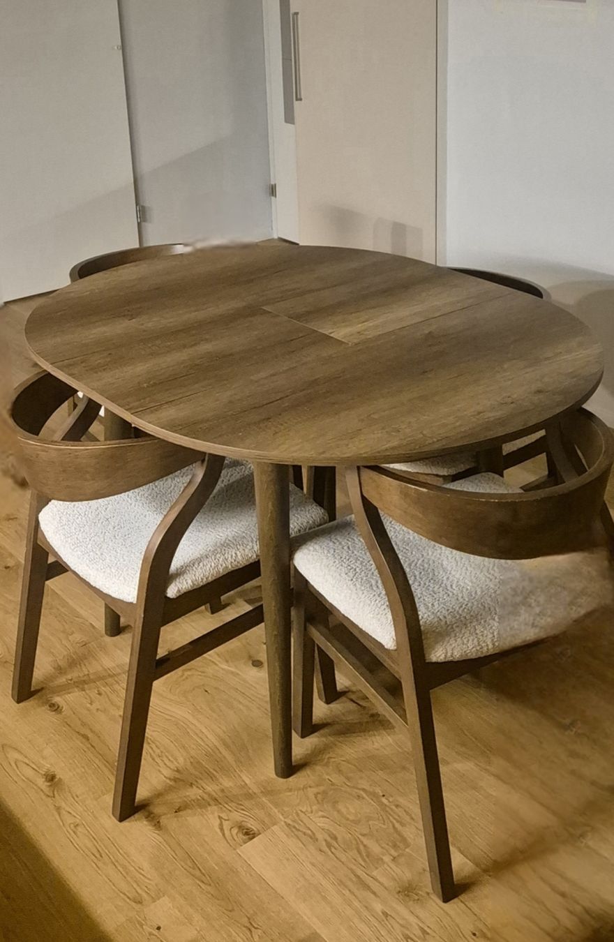 Tavoli: Dining table  – Usato da Horgen venduto da yej_n6rr