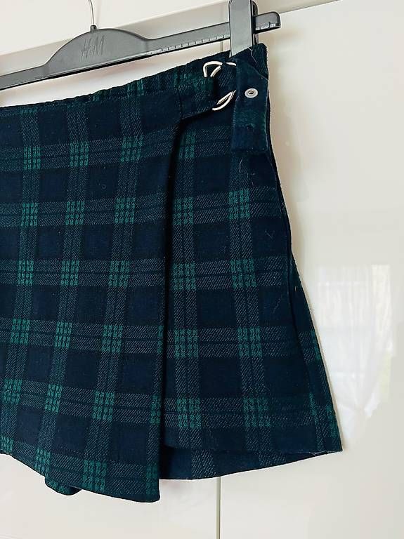 Gonne: Rock mit Hose – Usato da Tagelswangen venduto da fireiceprincess 2
