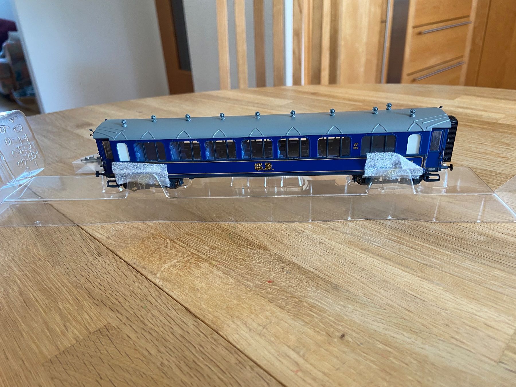 Liliput Modellini di ferrovie: Liliput L329929 Gotthardbahnwagen – Nuovo (secondo la descrizione) da Basel venduto da Relaphe 3