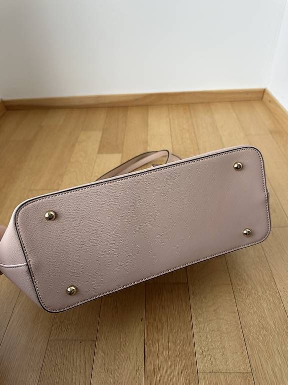 Borse da donna: Schultertasche Neuzustand, rosa/beige – Usato da Chur venduto da sim_c9lk 2