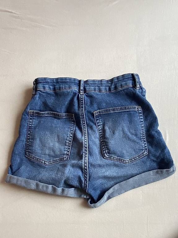 Hosen: Kurze Hose Gr38 – Gebraucht aus Seewis Dorf von nor_w7dm 1