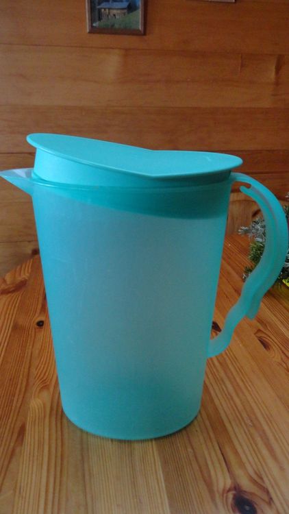 Tupperware Krug 2lt (Gebraucht) in Gstaad für CHF 21 – mit Lieferung ...