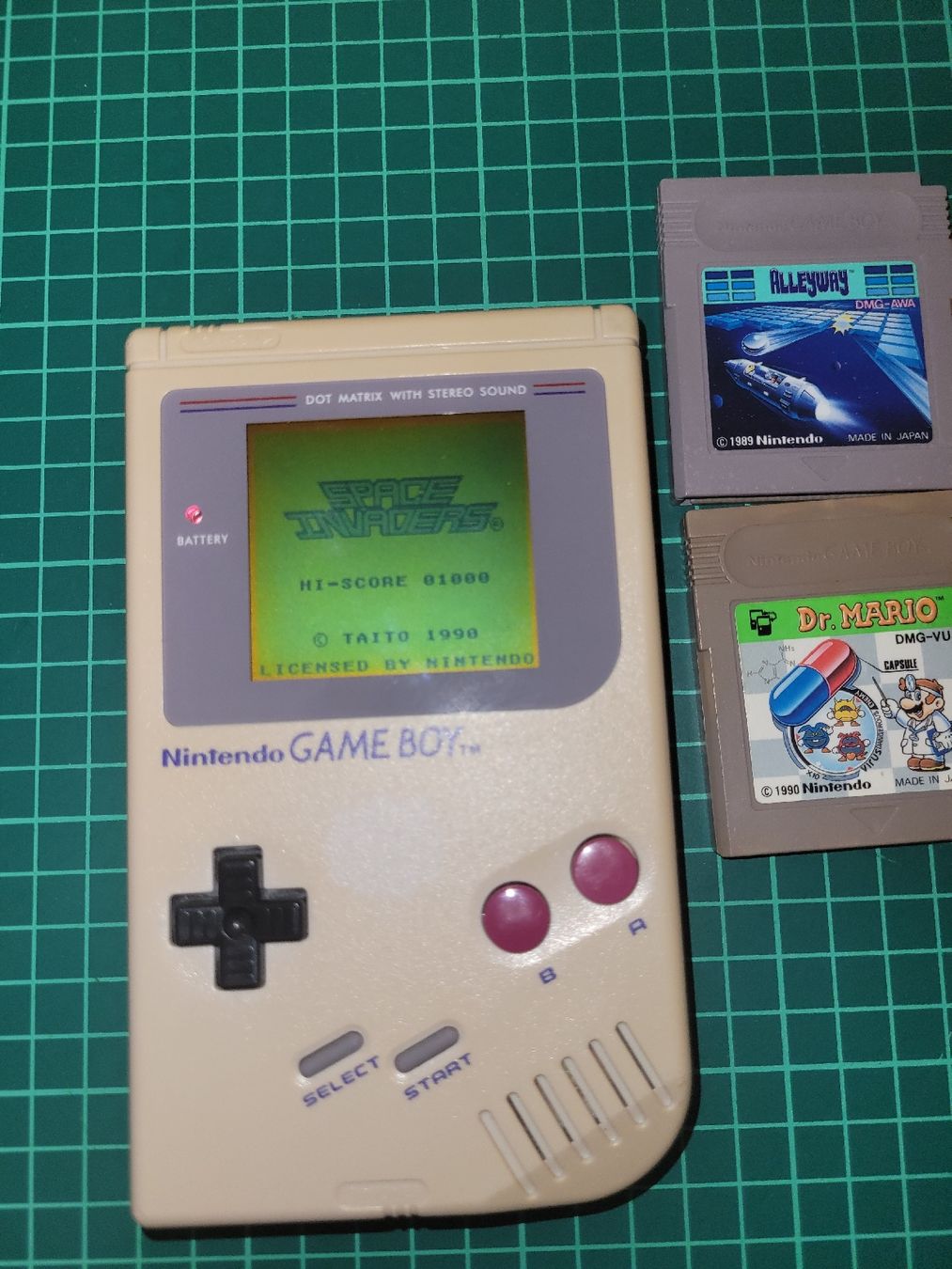 Nintendo Console: Nintendo Game Boy + 4 Games Bundle - Classic Fun! – Usato da Meyrin venduto da Retro-GZ 1