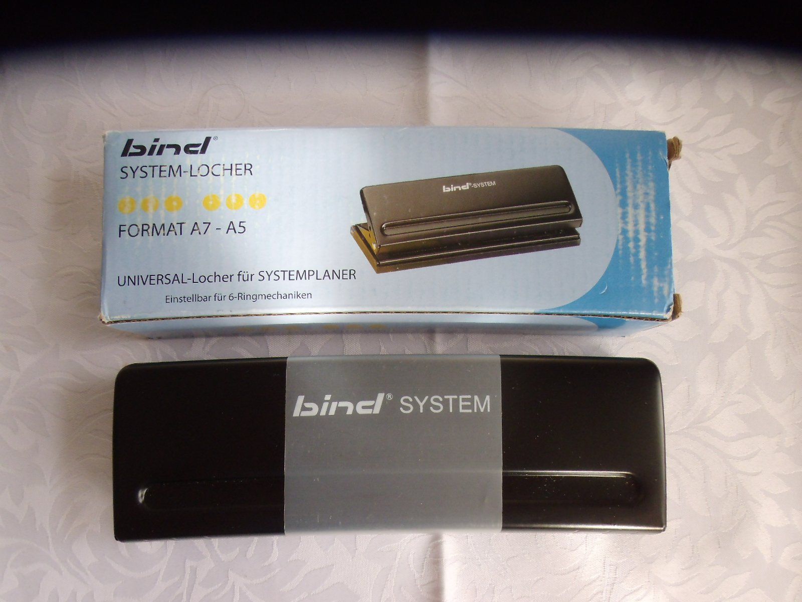 Tutti gli attrezzi: Locher System-Locher ***NEU*** Format A7-A5 von bind – Nuovo e nell'imballaggio originale da Walenstadt venduto da Pluisa