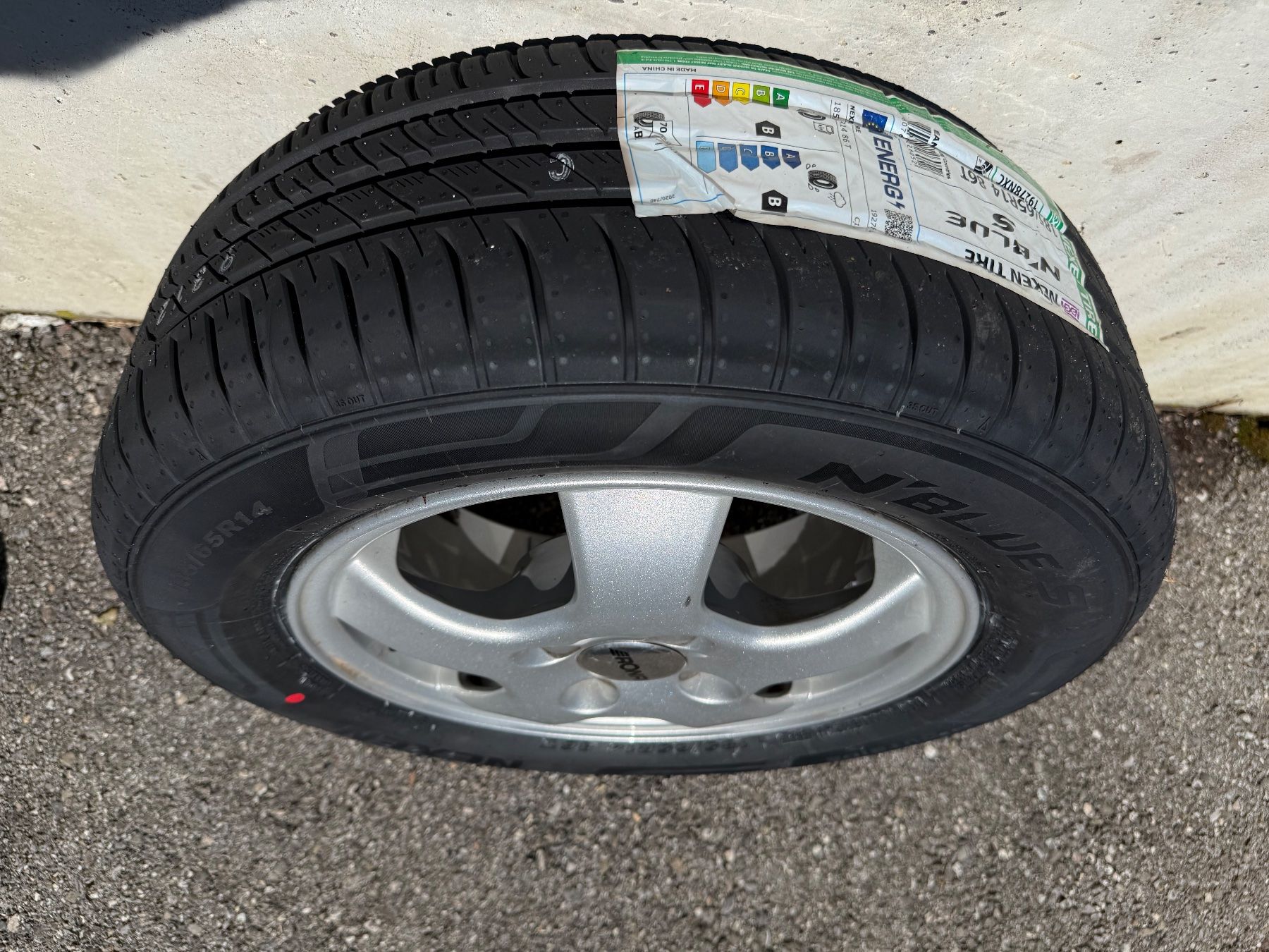 Mazda Autos: Mazda 323 1.6 – D'occasion à Gland par italspirit 4
