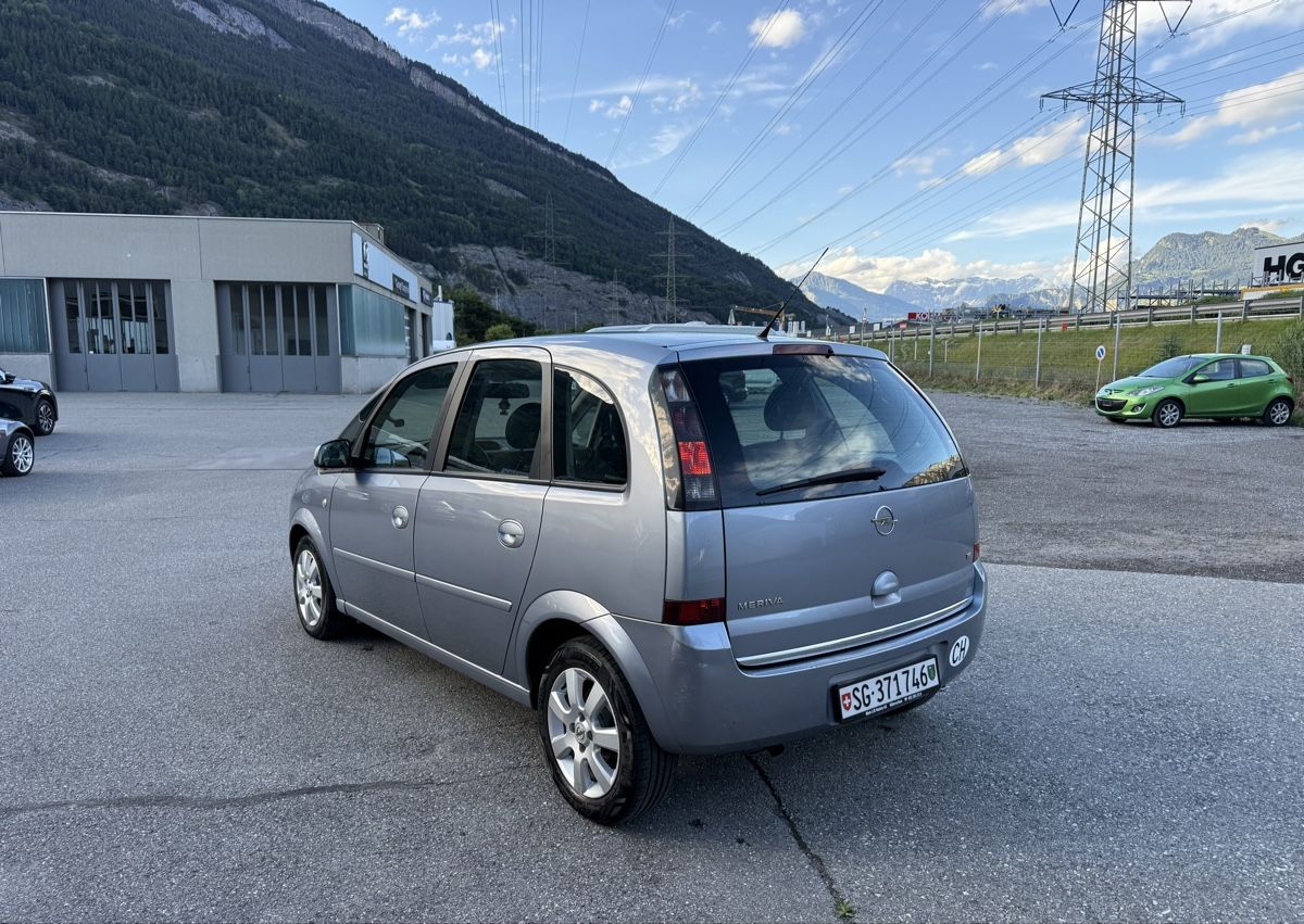 Opel Automobili: Opel Meriva A 1.6 2009  – Usato da Sargans venduto da den_86tq 2
